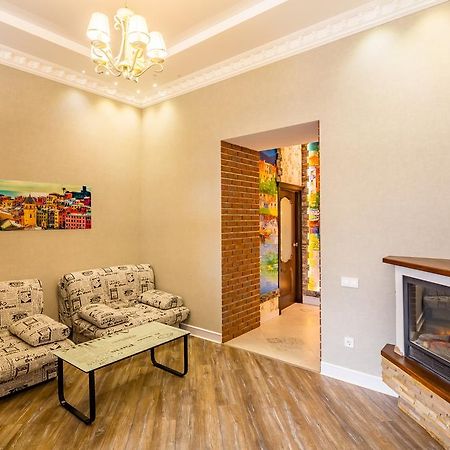 Vip Apartments Lviv Eksteriør bilde